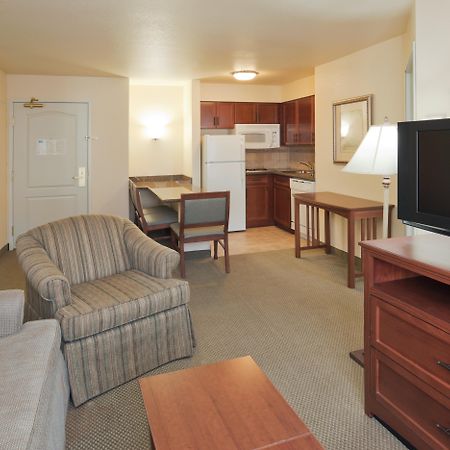 Staybridge Suites Sacramento Airport Natomas, An Ihg Hotel Oda fotoğraf