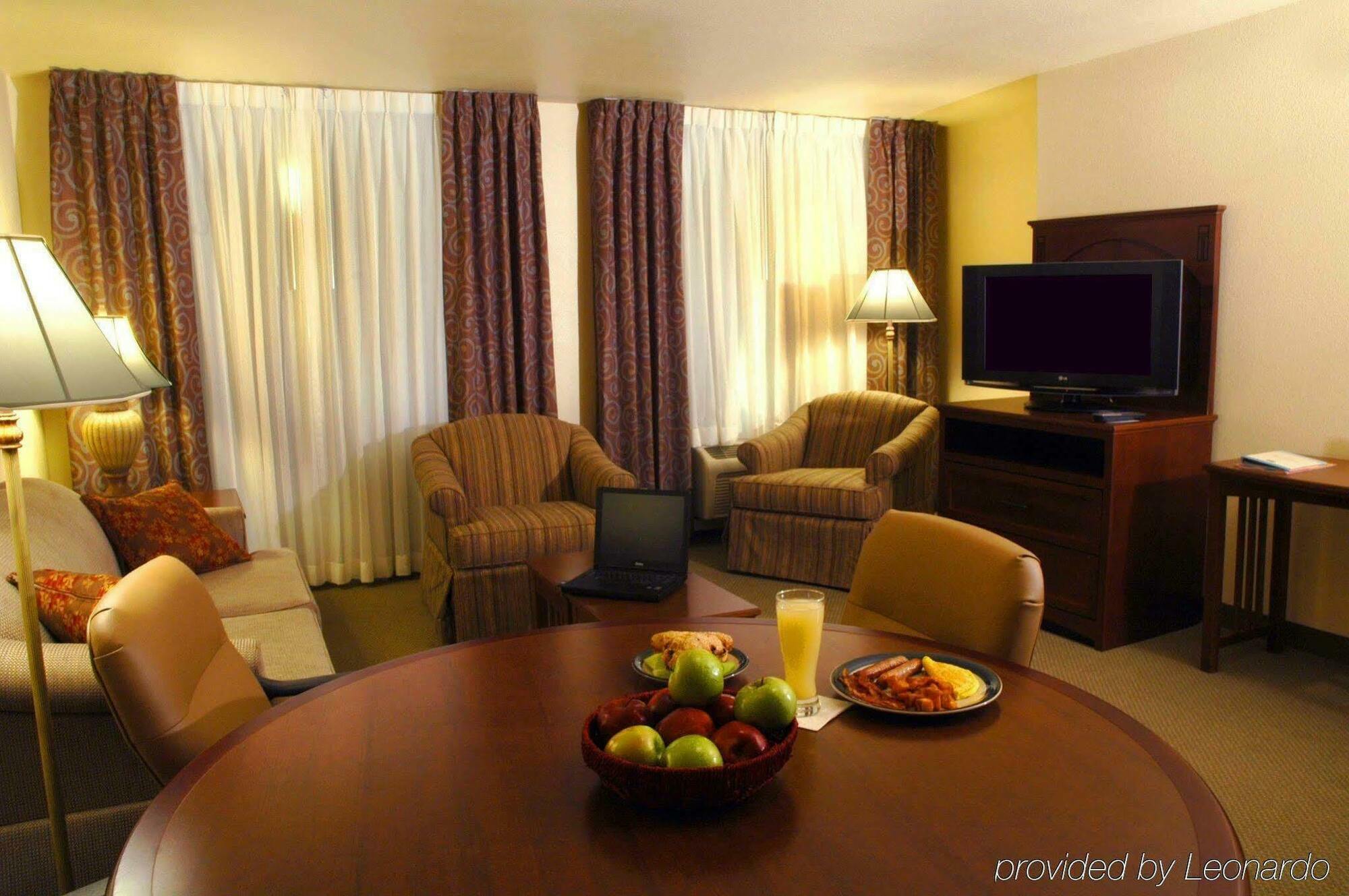 Staybridge Suites Sacramento Airport Natomas, An Ihg Hotel Oda fotoğraf